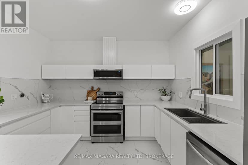 1546 Nigh Road — photo 11 of 40