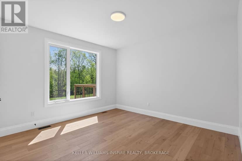939 Sheffield Lane — photo 36 of 40