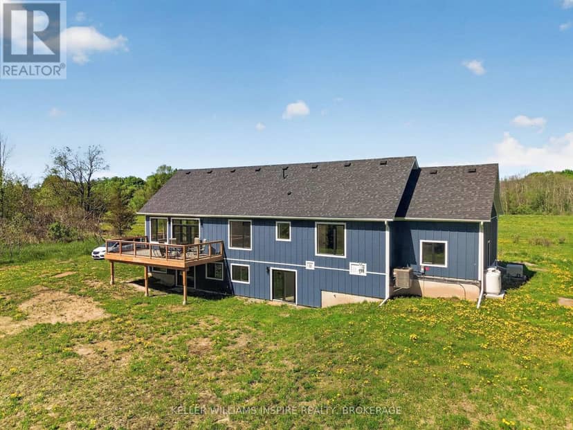 939 Sheffield Lane, Leeds and the Thousand Islands, photo 4