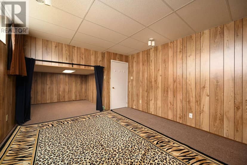 2132 Hixon Street — photo 18 of 21