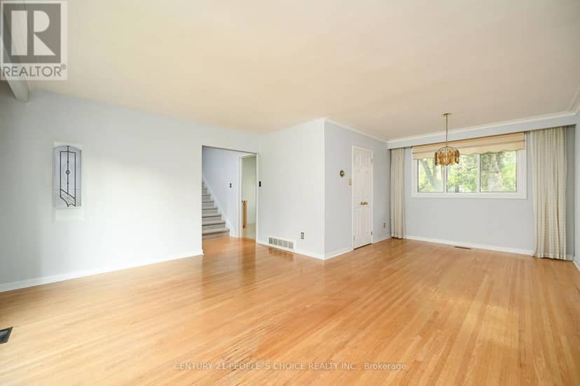2132 Hixon Street — photo 8 of 21