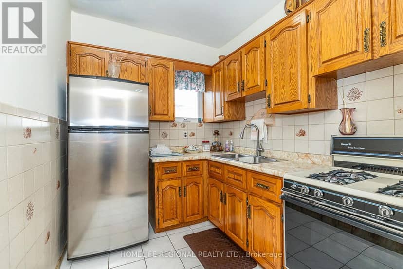 110 Grace Street — photo 13 of 36