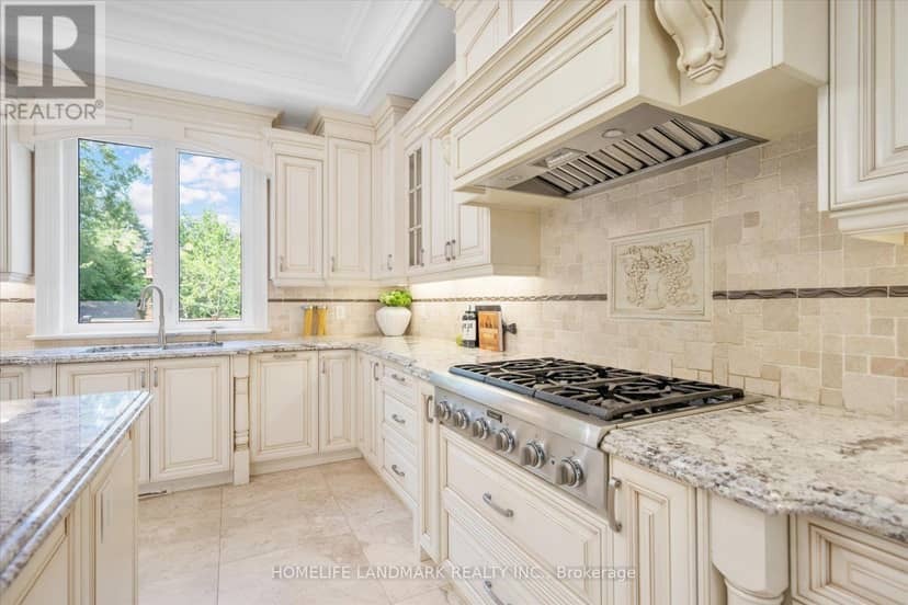 92 Caines Avenue, Toronto, photo 8