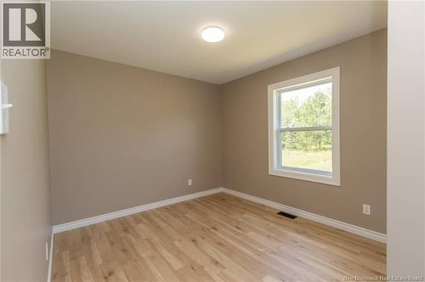 3569 Lower Cambridge Road — photo 12 of 33