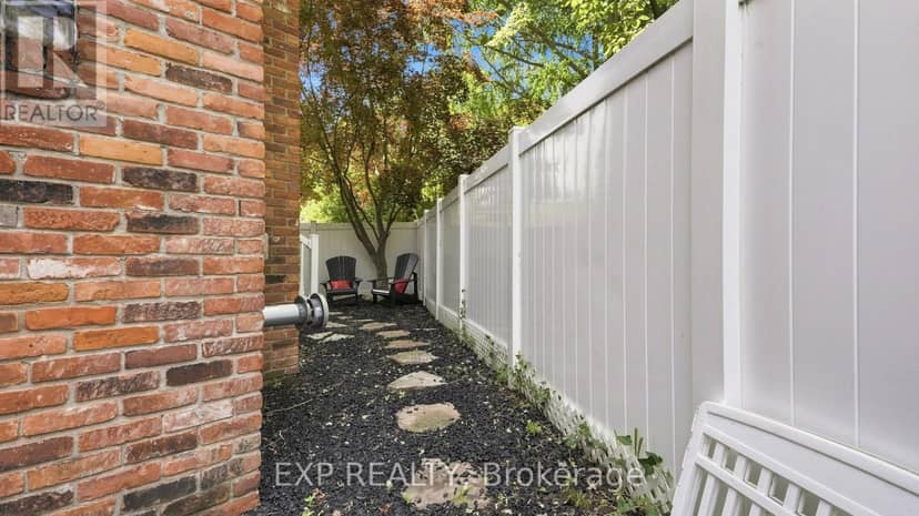 104 - 70 Main Street — photo 32 of 40