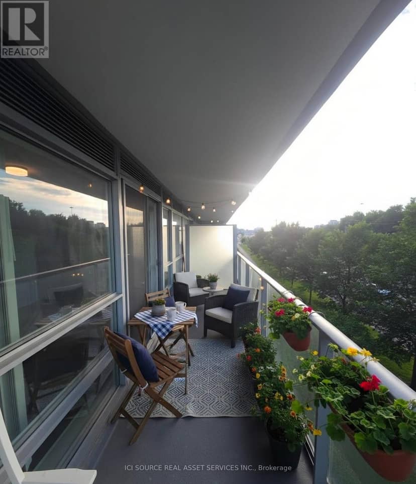 221 - 2035 Sheppard Avenue E — photo 16 of 22