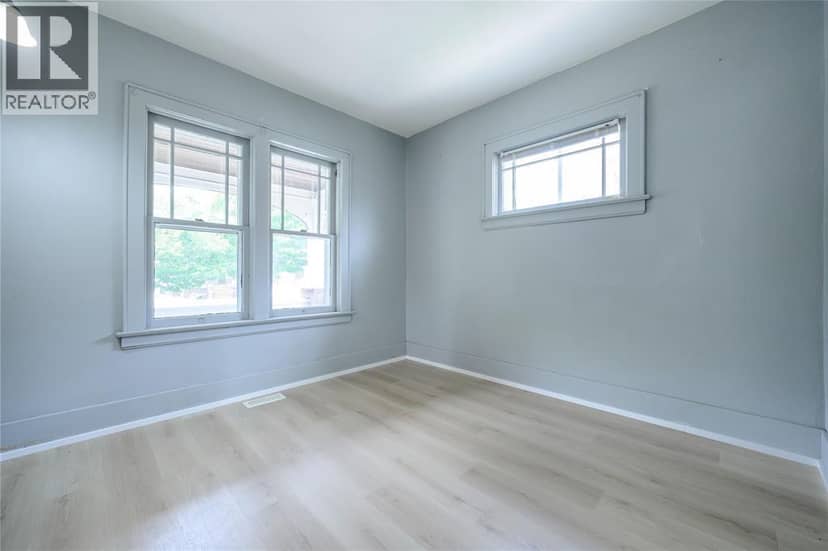 254 Shepherd Street — photo 12 of 22