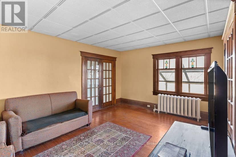 5207 River Road — photo 8 of 20