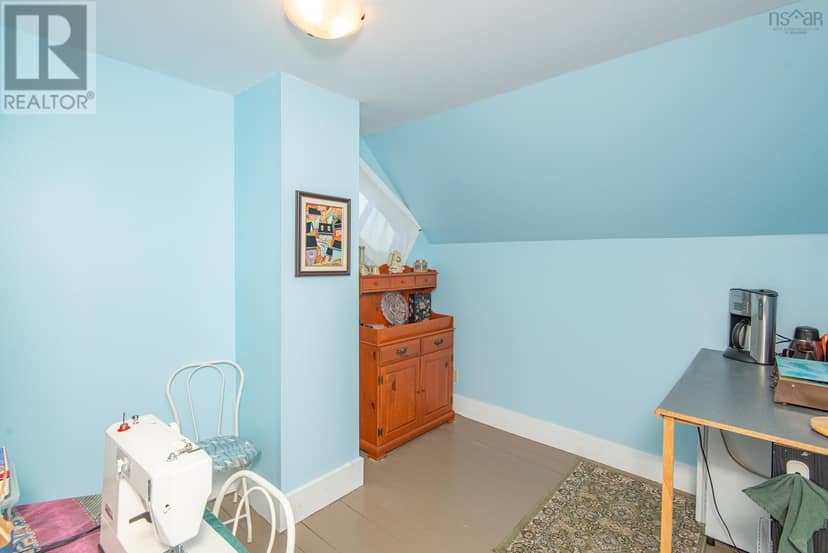 2118 Highway 1 — photo 15 of 33