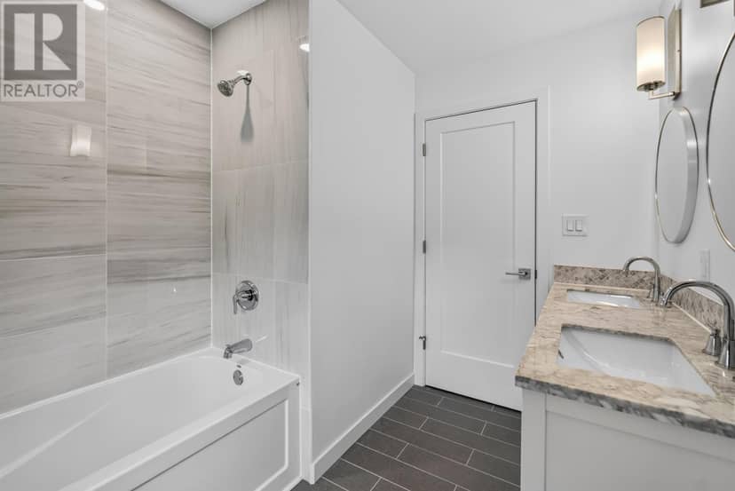 131 South Drive — photo 39 of 40