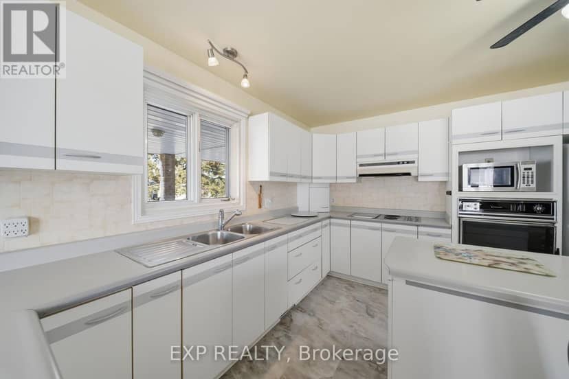 3145 Principale Street — photo 20 of 40