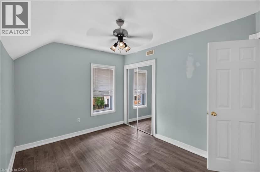 250 MURRAY Street — photo 16 of 22