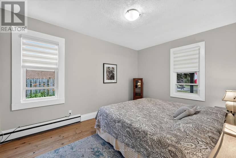 135 Essex Street — photo 13 of 40