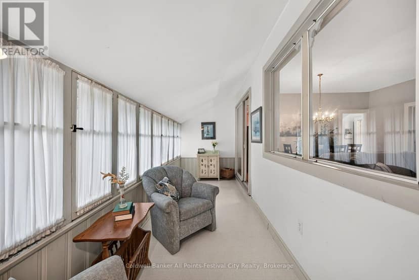 135 Essex Street — photo 18 of 40