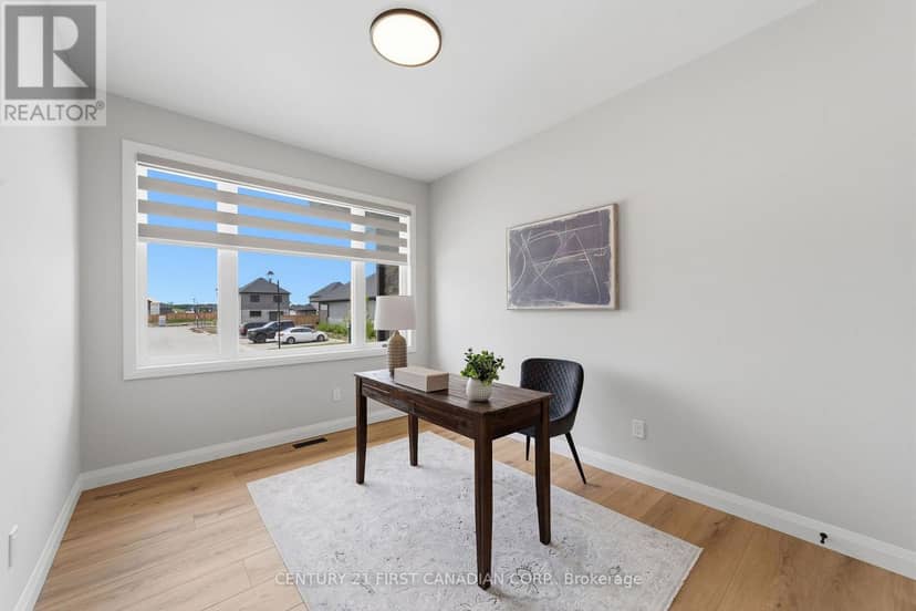 18 - 32 Postma Street — photo 5 of 20