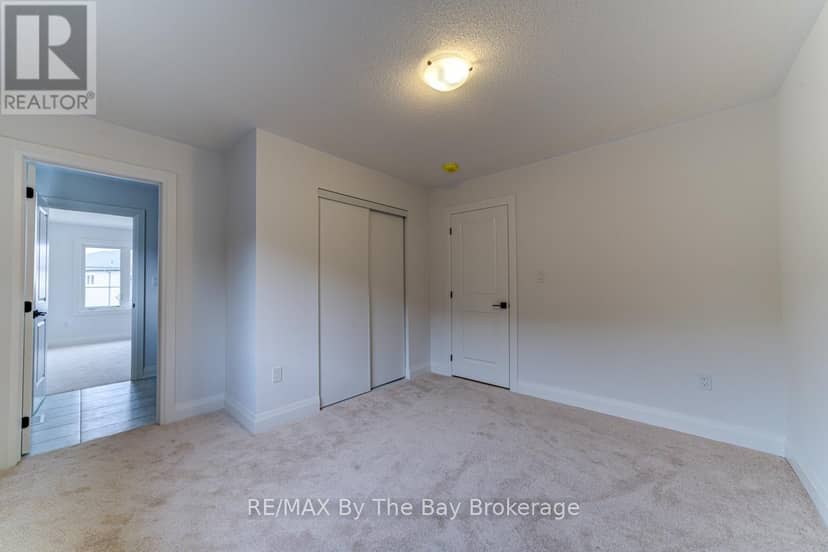 26 Amber Drive — photo 23 of 32