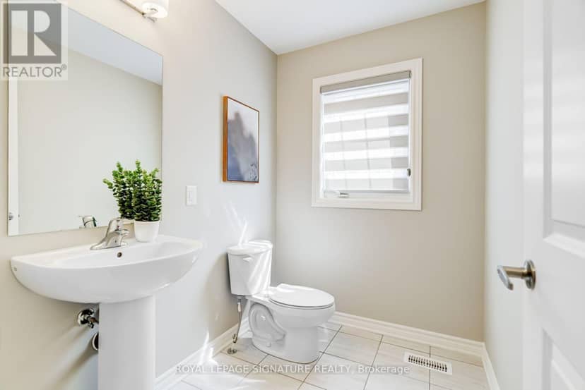 252 Springfield Crescent — photo 14 of 31