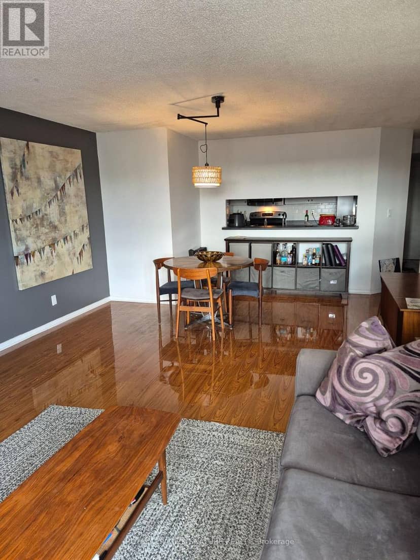 1607 - 90 Dale Avenue — photo 7 of 20