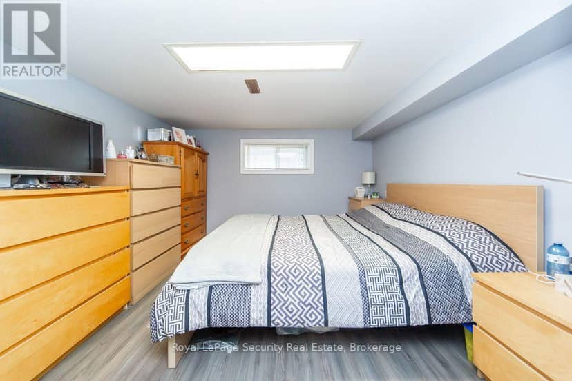 77 Brandon Avenue — photo 32 of 40