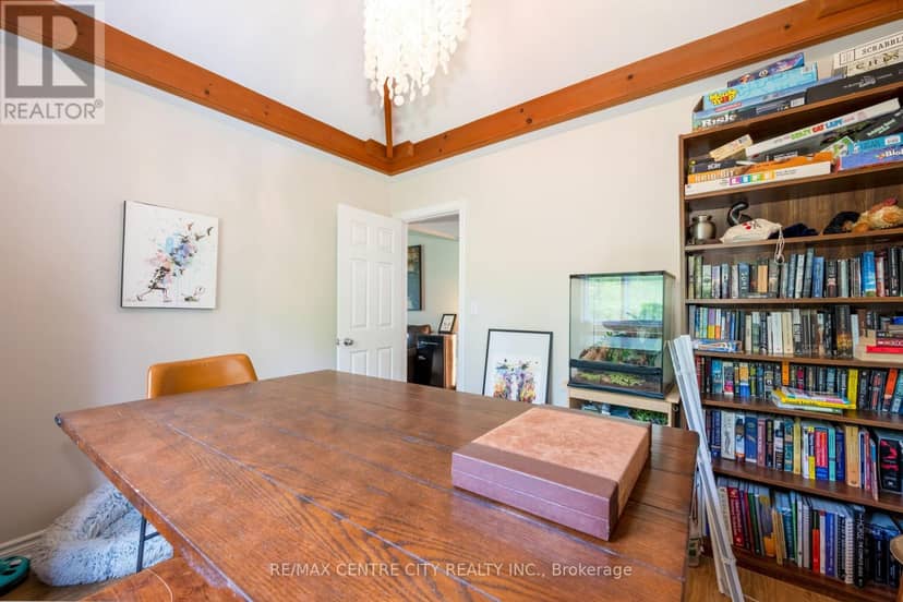 26046 Kerwood Road, Adelaide Metcalfe, photo 8