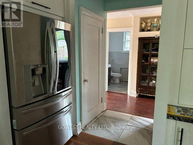 6054 Corwin Avenue — photo 5 of 9