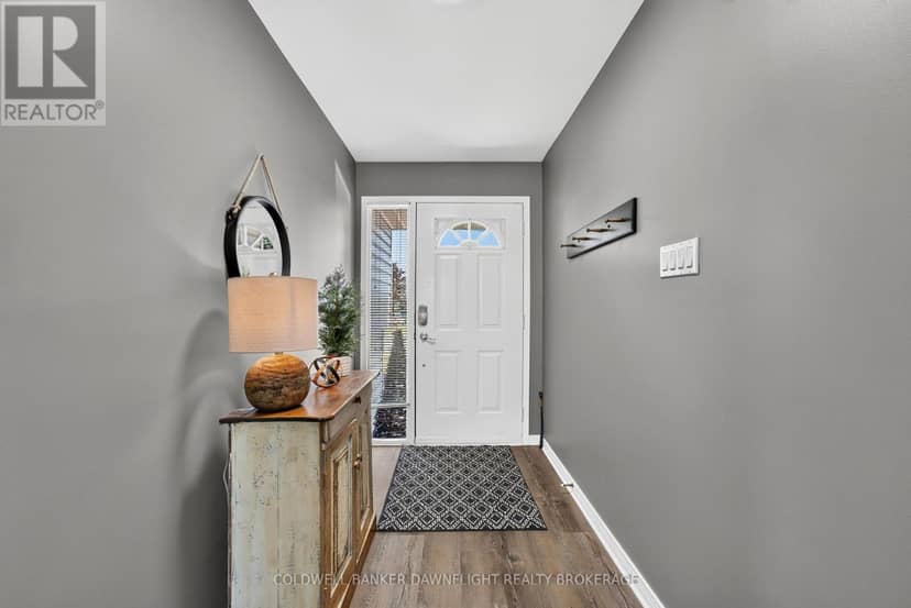 62 George Street — photo 6 of 40