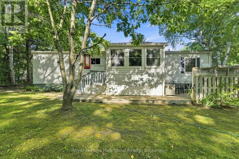 16 Huron Lane — photo 29 of 32