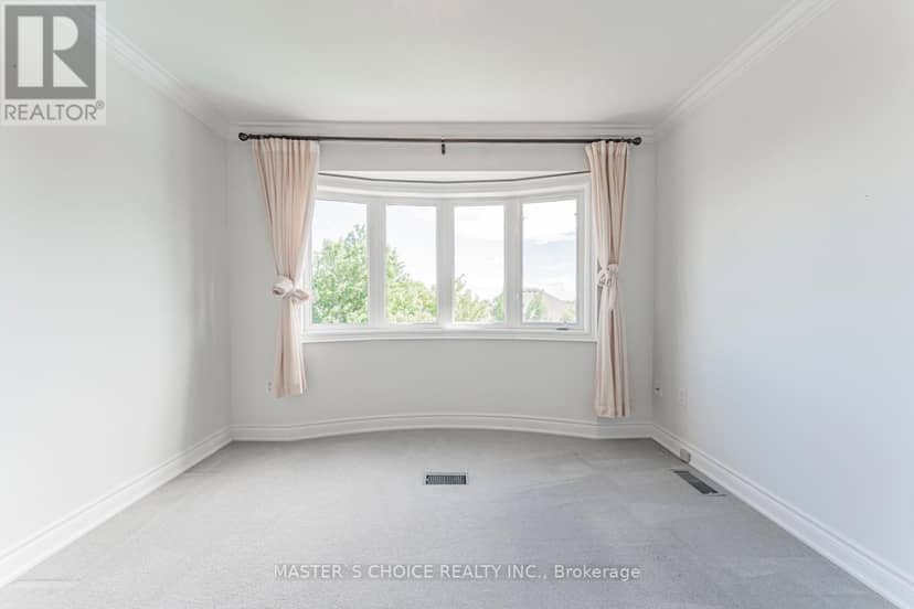 2357 Rideau Drive — photo 31 of 40