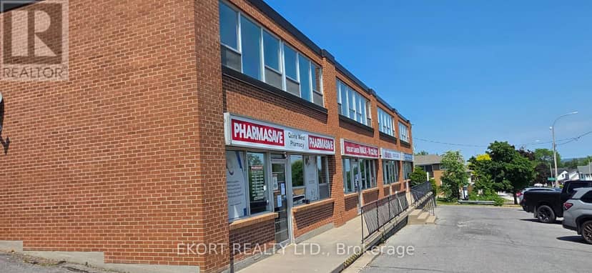 290 Dundas Street W — photo 4 of 16