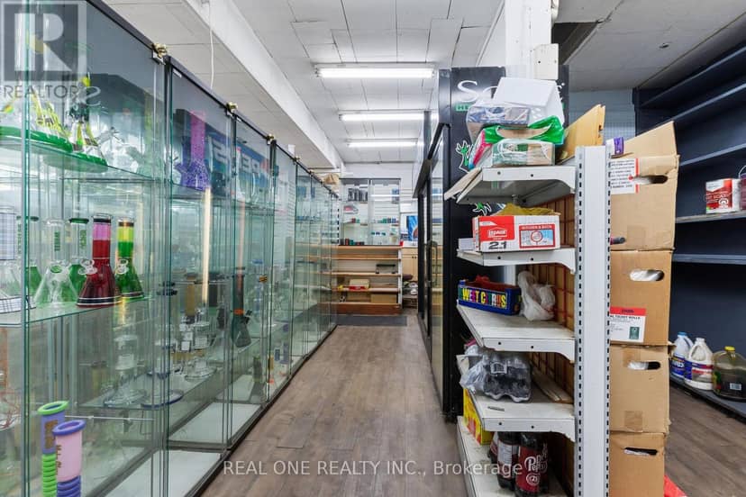 155 Victoria Avenue N, Hamilton, photo 8