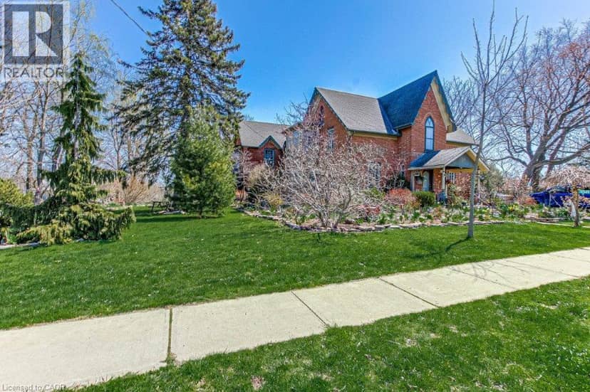 158 TOWNLINE Street — photo 2 of 39