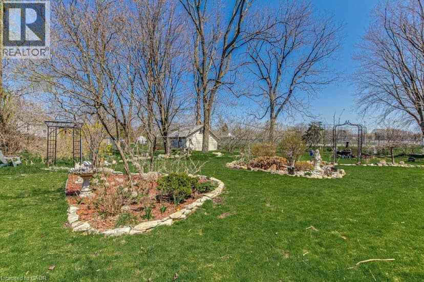 158 TOWNLINE Street — photo 37 of 39