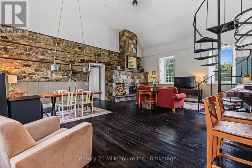 424043 Concession 6 — photo 13 of 40