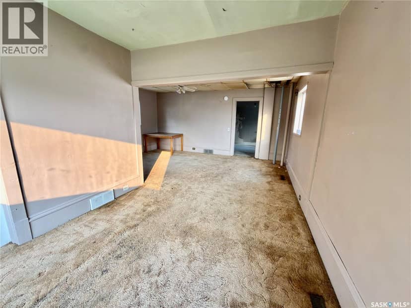 313 Grant AVENUE — photo 14 of 23