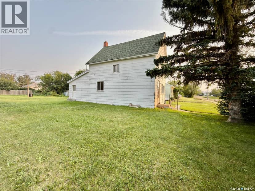 313 Grant AVENUE, Hanley, photo 2