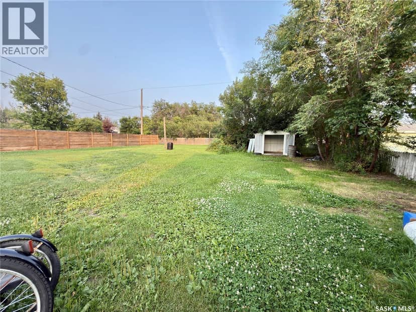 313 Grant AVENUE, Hanley, photo 5