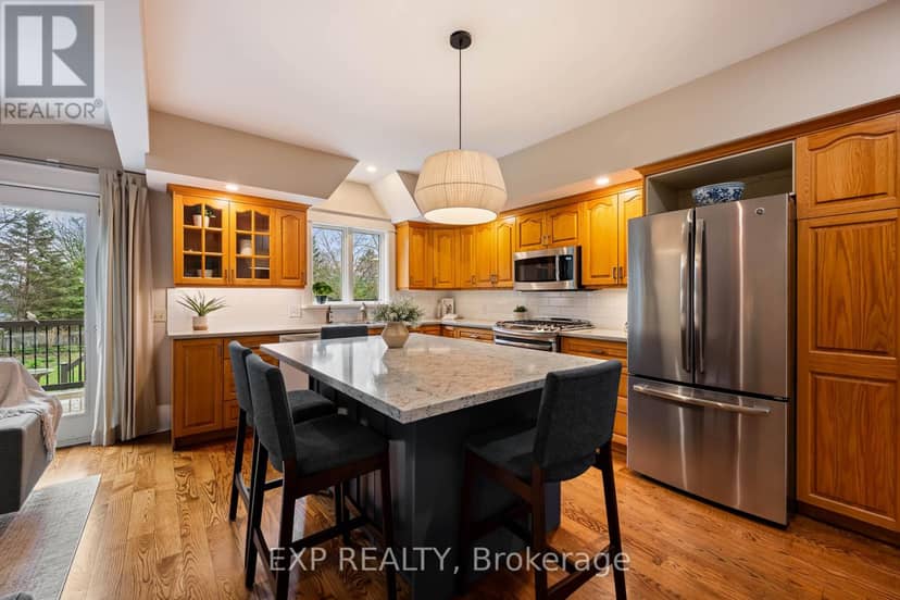 9 Wellington Street — photo 11 of 40