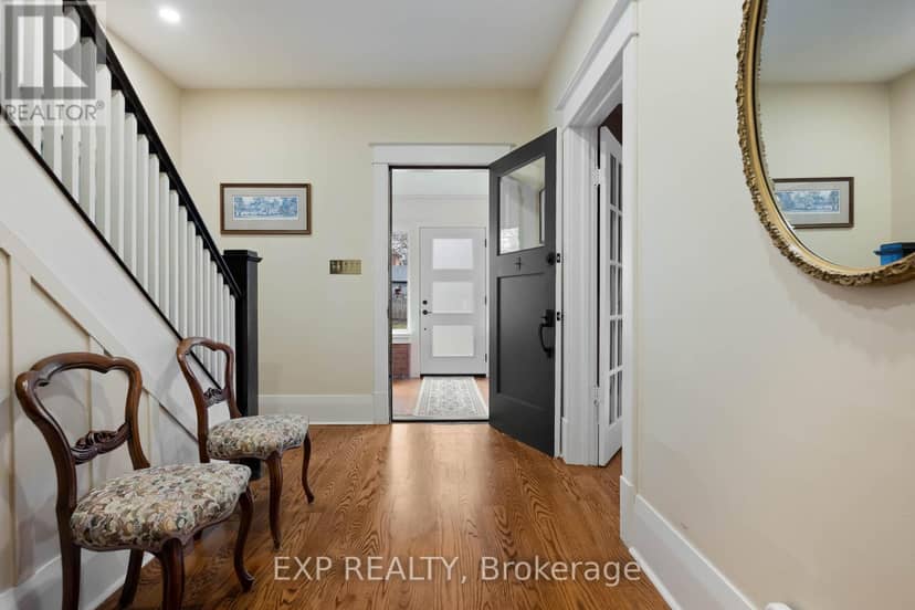 9 Wellington Street — photo 20 of 40