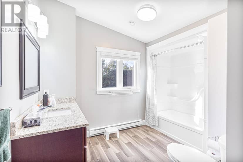 51 Vail Drive — photo 16 of 40