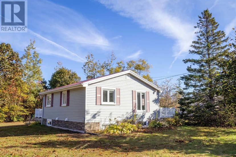 51 Vail Drive, Stanhope, photo 3