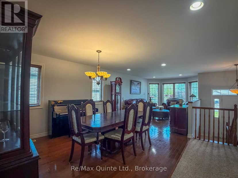 10 Boyce Court — photo 9 of 32