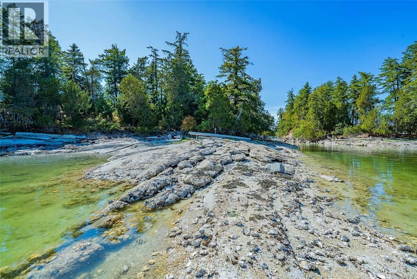 1 Eaglet Island, Decourcy Island, photo 8