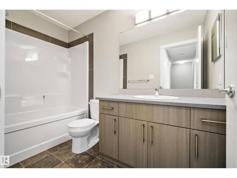 #82 2803 James Mowatt Trail SW — photo 23 of 36