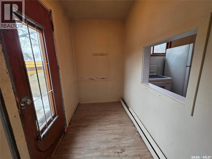 927 North Railway STREET E, Swift Current, photo 2