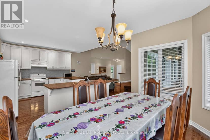 11 Rue Karola Road — photo 10 of 40
