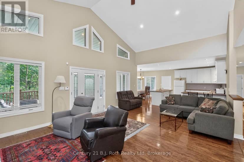 11 Rue Karola Road — photo 7 of 40