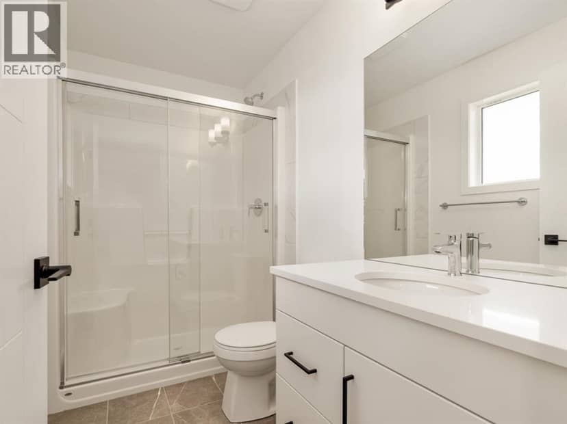 554 Malahat Green W — photo 9 of 16