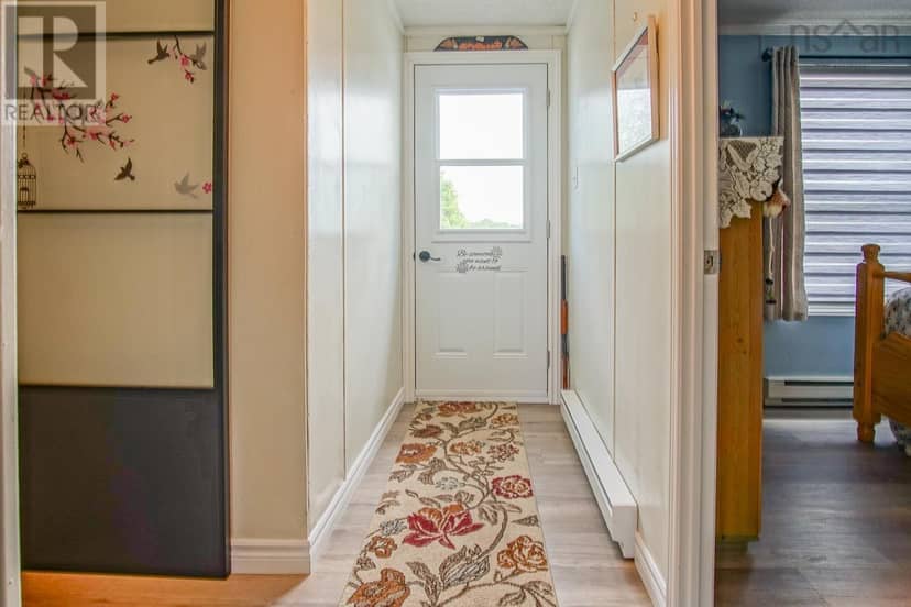 964 J. Jordan Road — photo 7 of 18