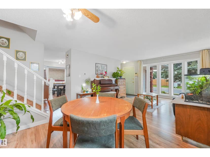 18611 57 AV NW — photo 13 of 40