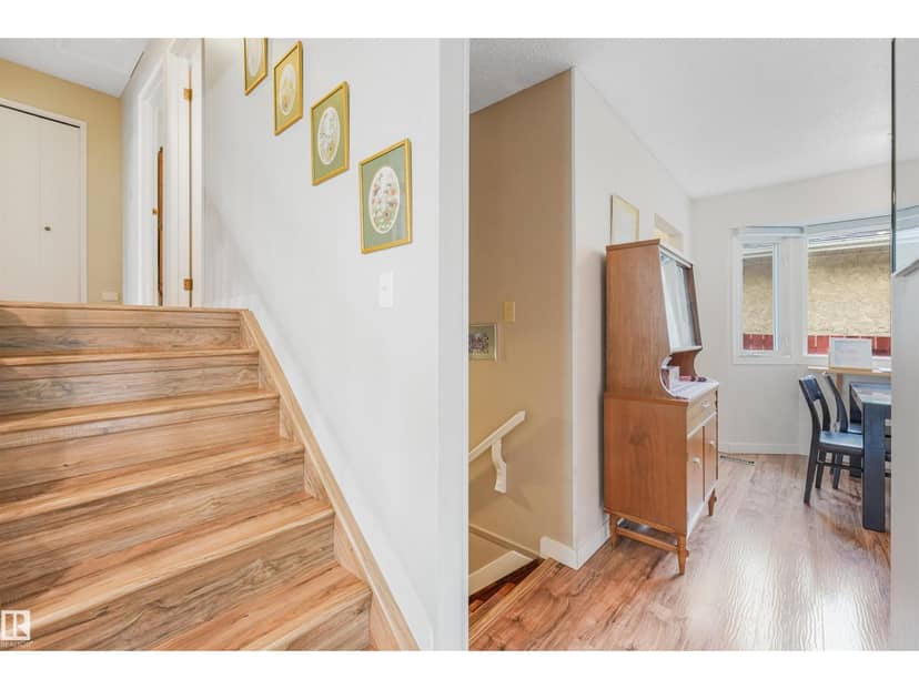 18611 57 AV NW — photo 15 of 40
